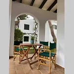With Garden And Swimming And 아파트