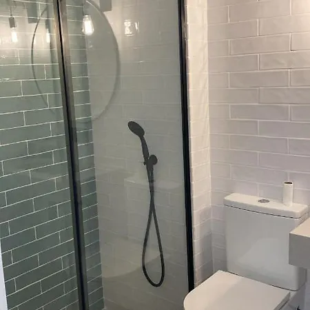 Apartamento With Garden And Swimming And