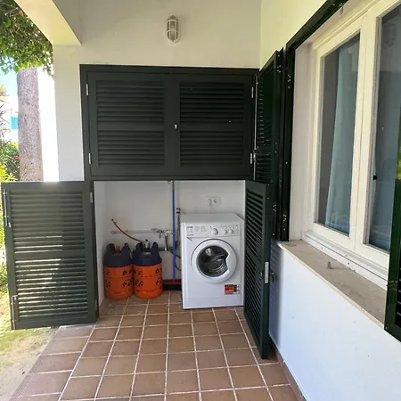 Appartement With Garden And Swimming And Cala Blanca (Menorca)
